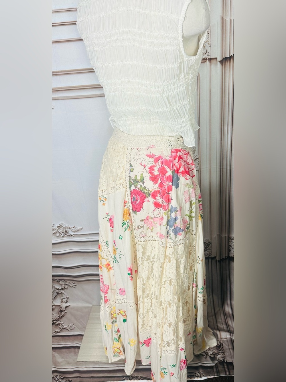 Floral Patchwork Lace Maxi Skirt - Cream - Picture 4 of 12